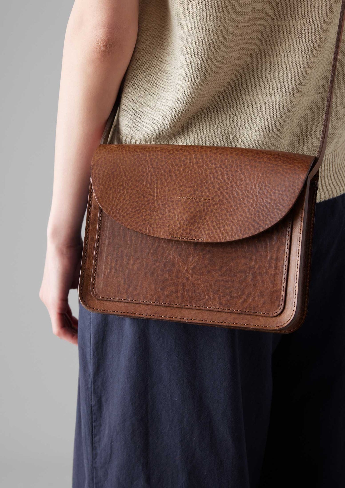 Kate Sheridan Leather Hull Bag | Pecan