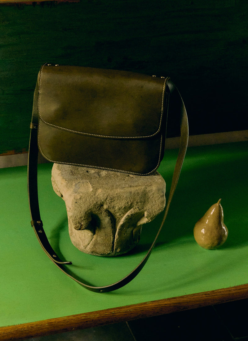 Laperruque Leather Cross Body Bag | Olive