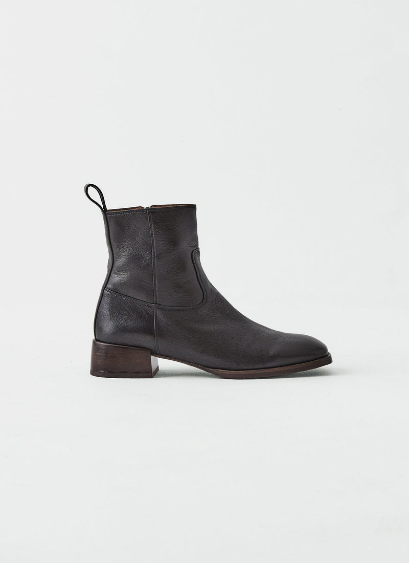Chie Mihara Leather Zip Up Boots | Black