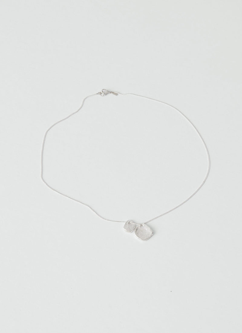Emily Nixon Silver Quoit Necklace | Silver