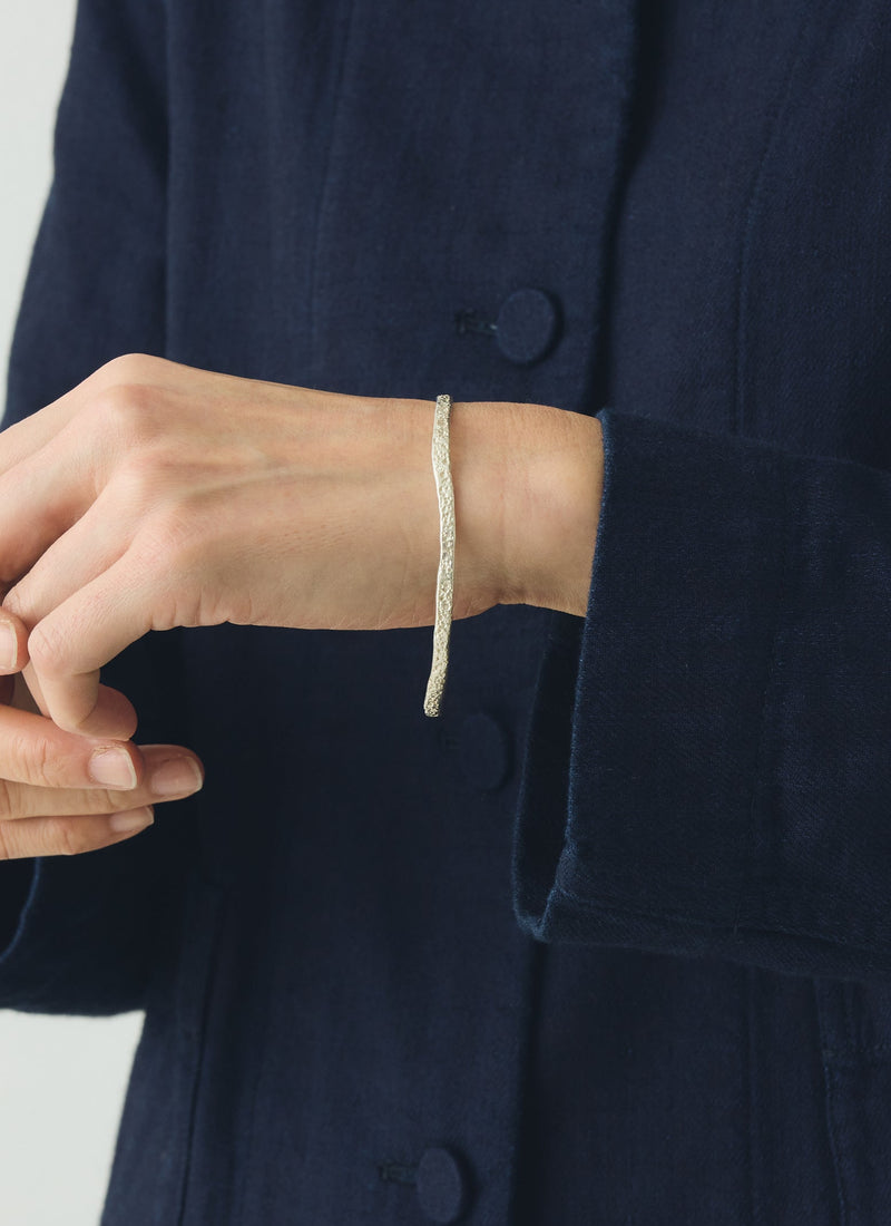 Emily Nixon Fine Silver Urchin Bangle | Silver