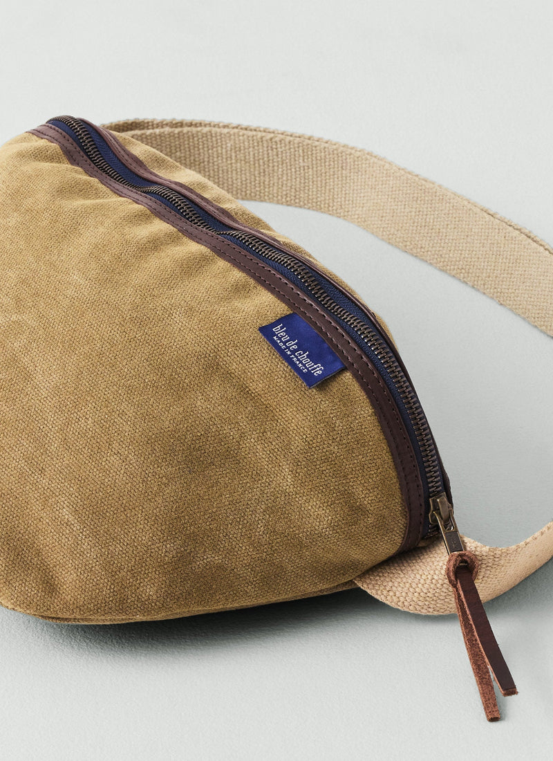 Bleu De Chauffe Stonewashed Cotton Large Beat Bag | Khaki