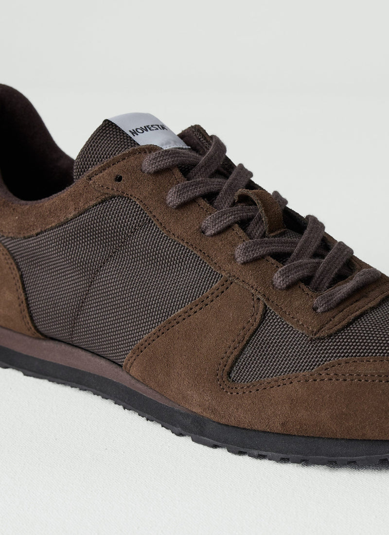 Novesta Marathon Trail Sole Trainers | Bitter Chocolate