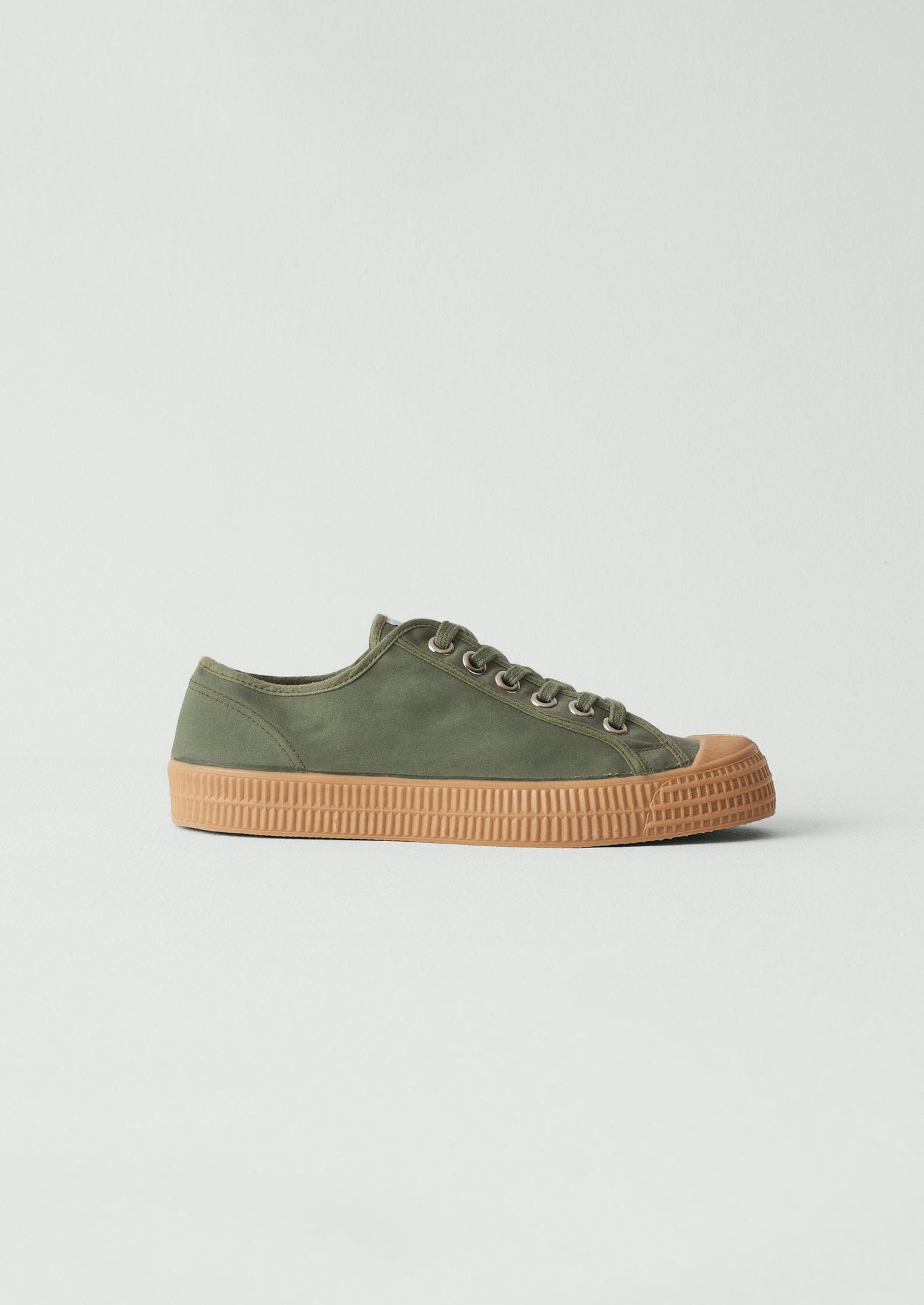 Novesta Star Master Waxed Cotton Trainers | Sage