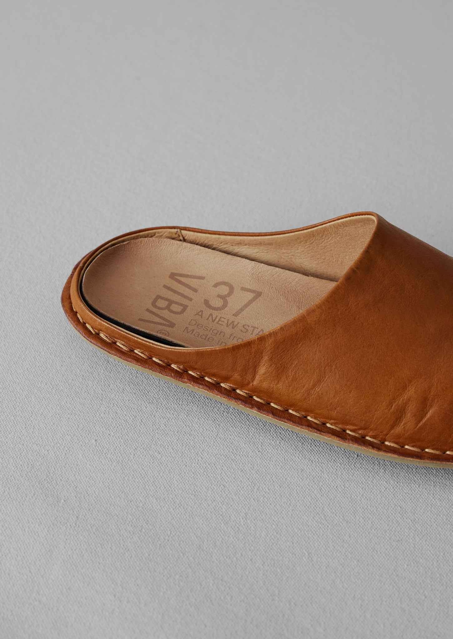 Vibae Roma Leather Mules | Tan