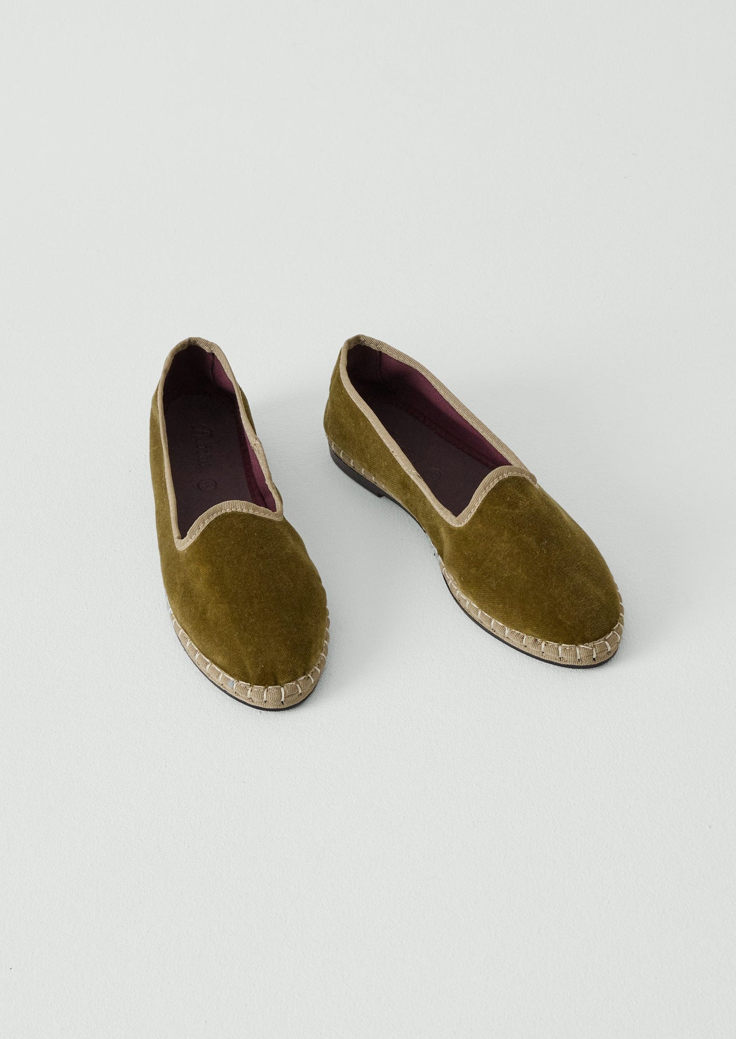 Flabelus Velvet Slippers | Olive
