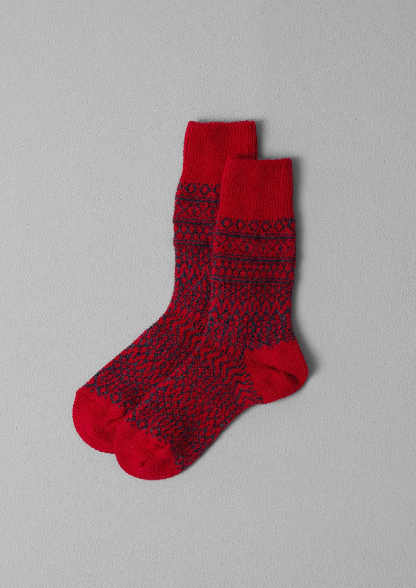 Nishiguchi Kutsushita Wool Jacquard Socks | Red