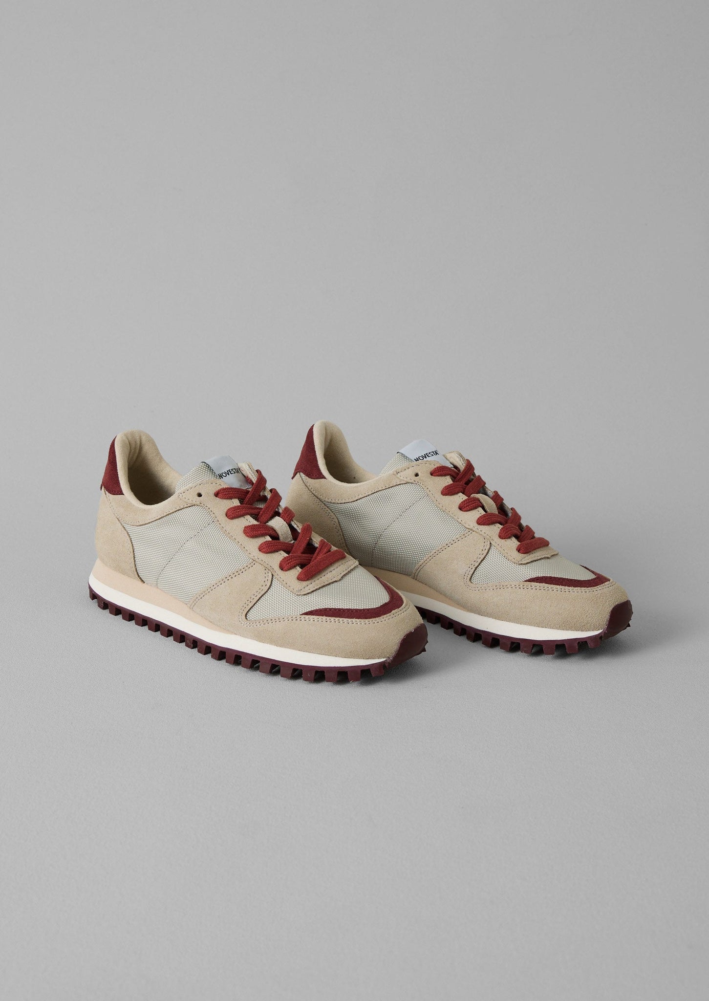 Novesta Marathon Trail Trainers | Chalk/Brick