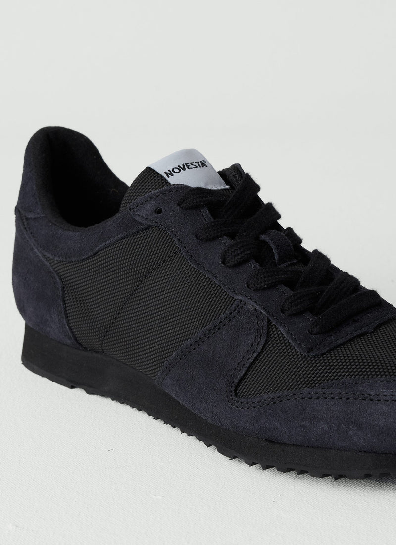 Novesta Marathon Trail Trainers | Oil