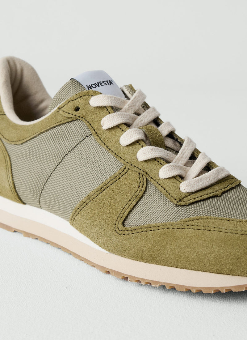 Novesta Marathon Trail Trainers | Bronze Green