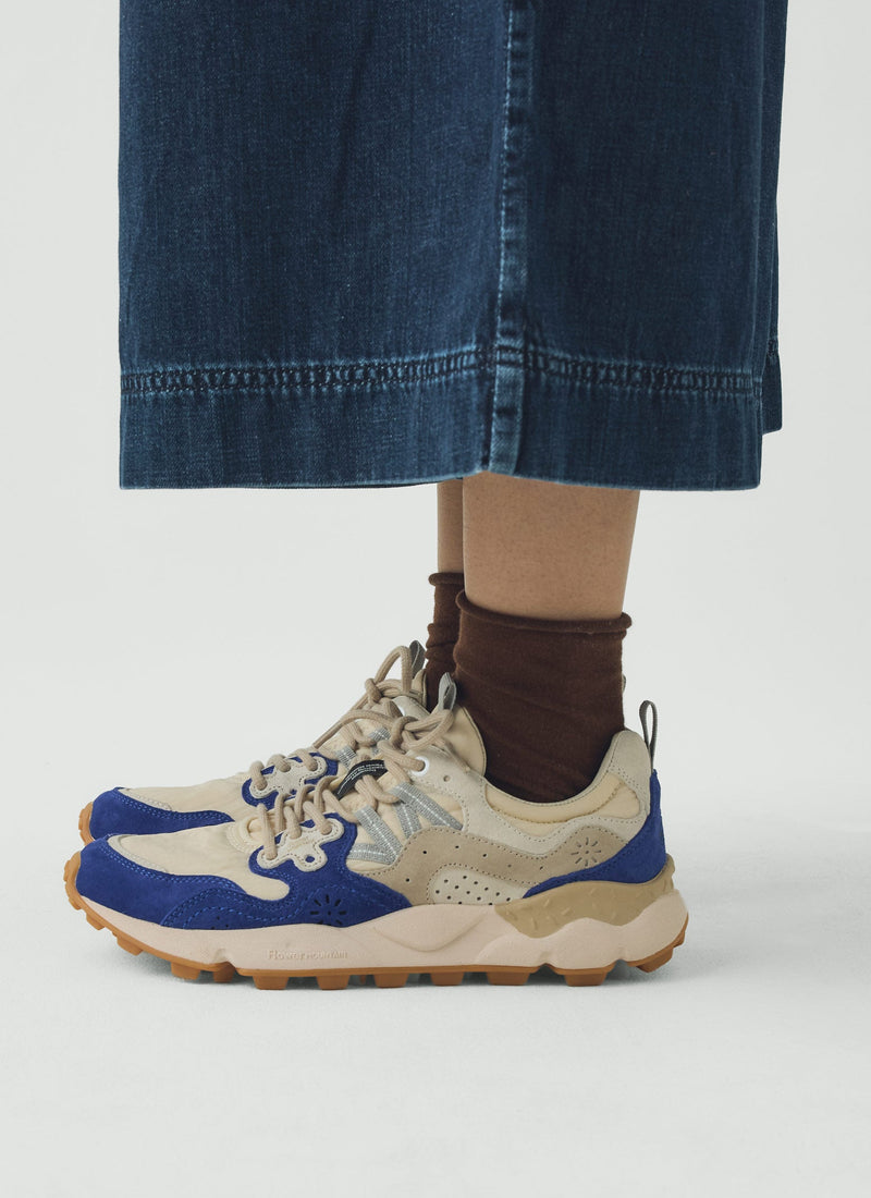 Flower Mountain Yamano Kaiso Trainers | Chalk/Hydrangea Blue