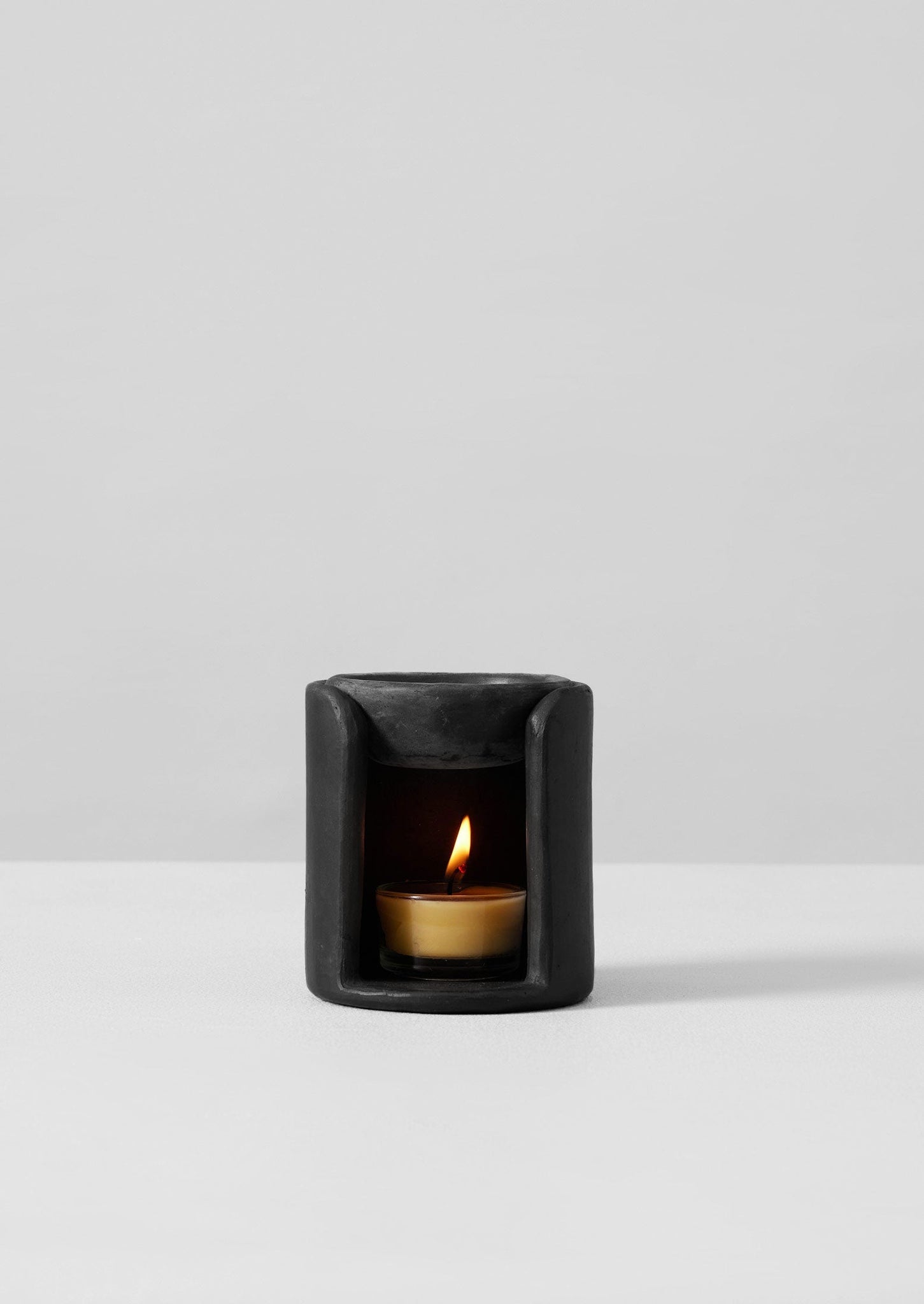 Longpi Oil Burner | Black Clay