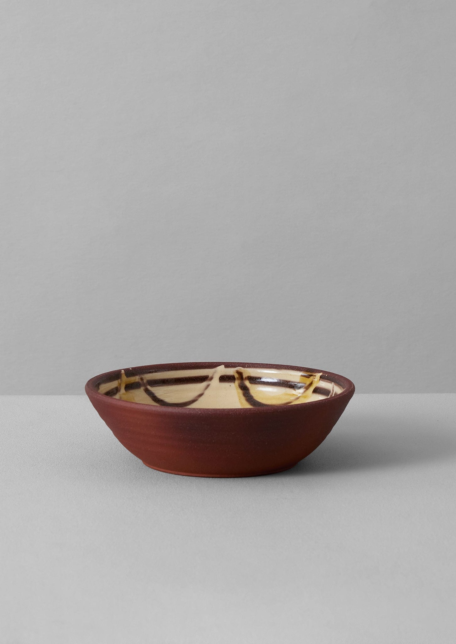 Frances Savage Serving Bowl | Cream/Terracotta