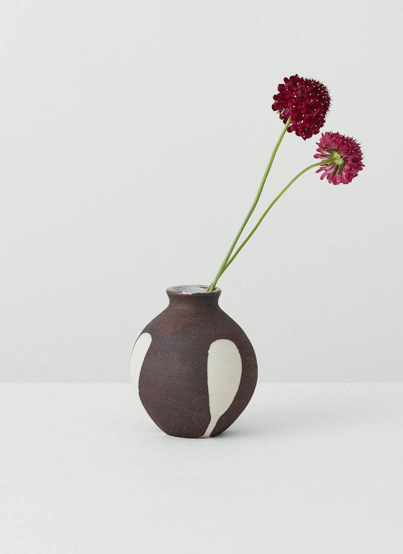 Shannon Bartlett-Smith Bud Vase | Black/Ecru