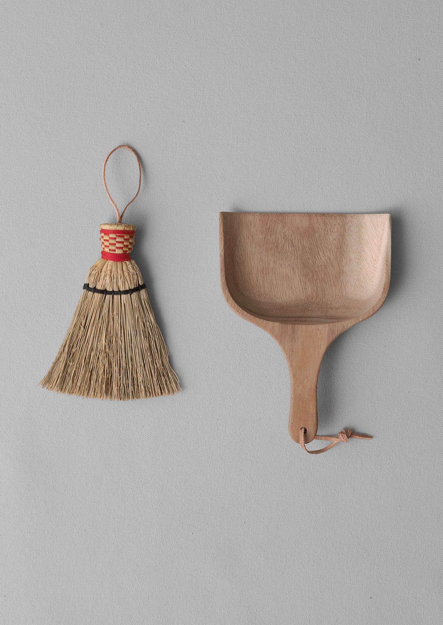 Sorghum Table Dustpan and Brush | Natural