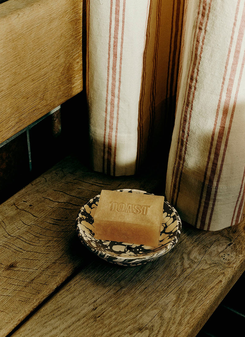 Splatter Enamel Soap Dish | Olive/Ecru