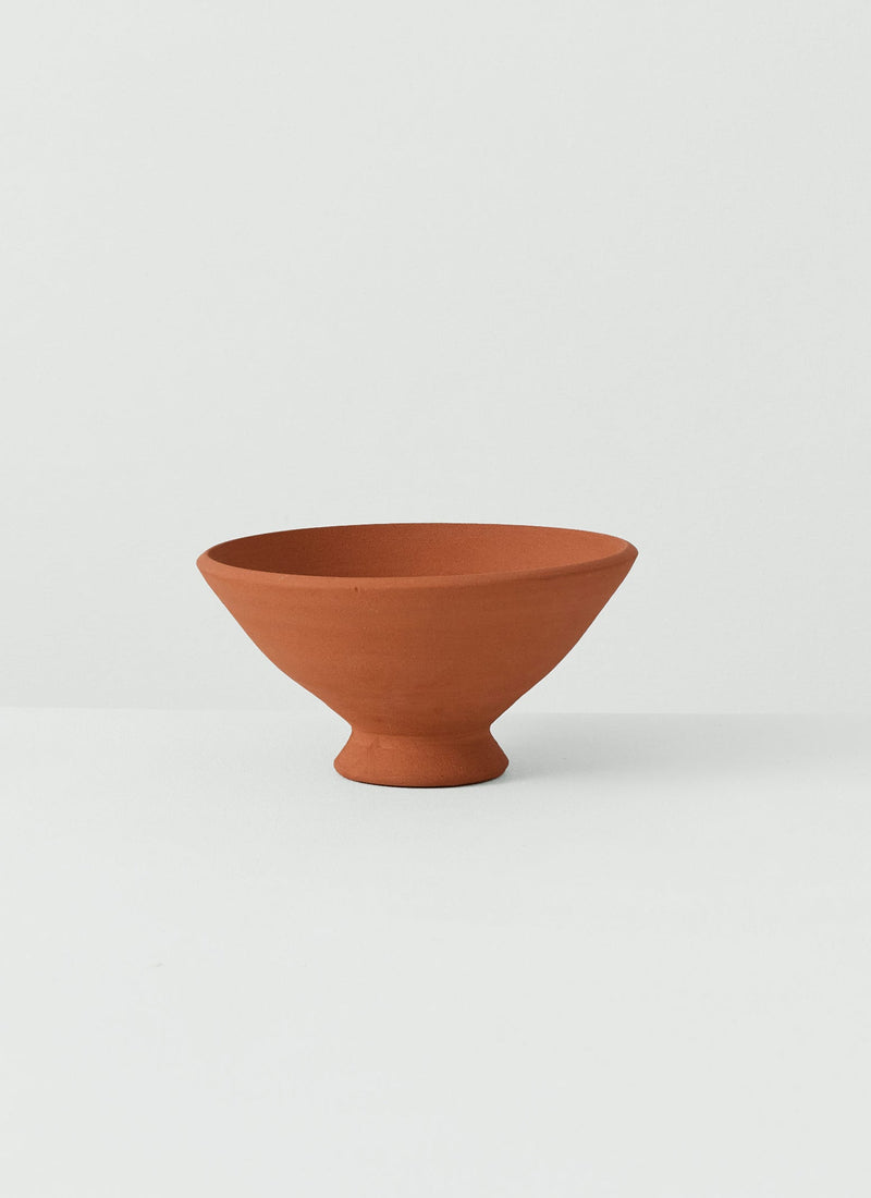 Willow Pottery Footed Terracotta Planter | Terracotta