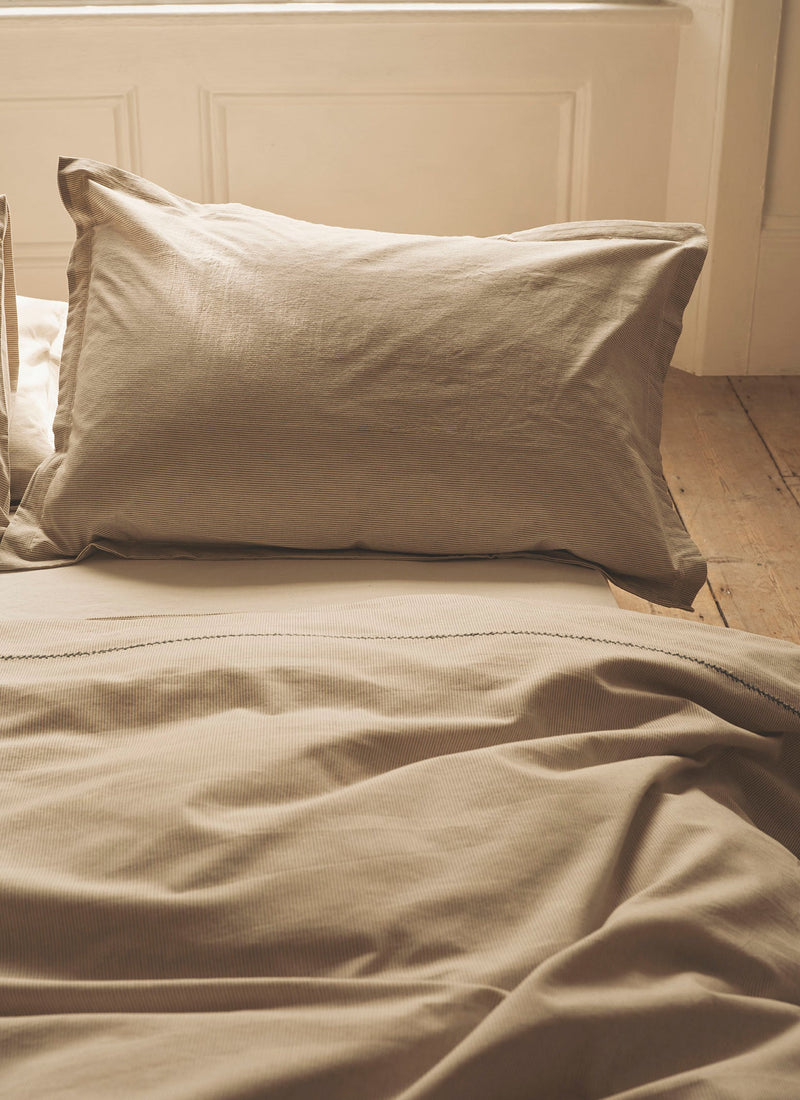 Fine Stripe Cotton Oxford Pillowcase Set | Ecru/Smoke Blue