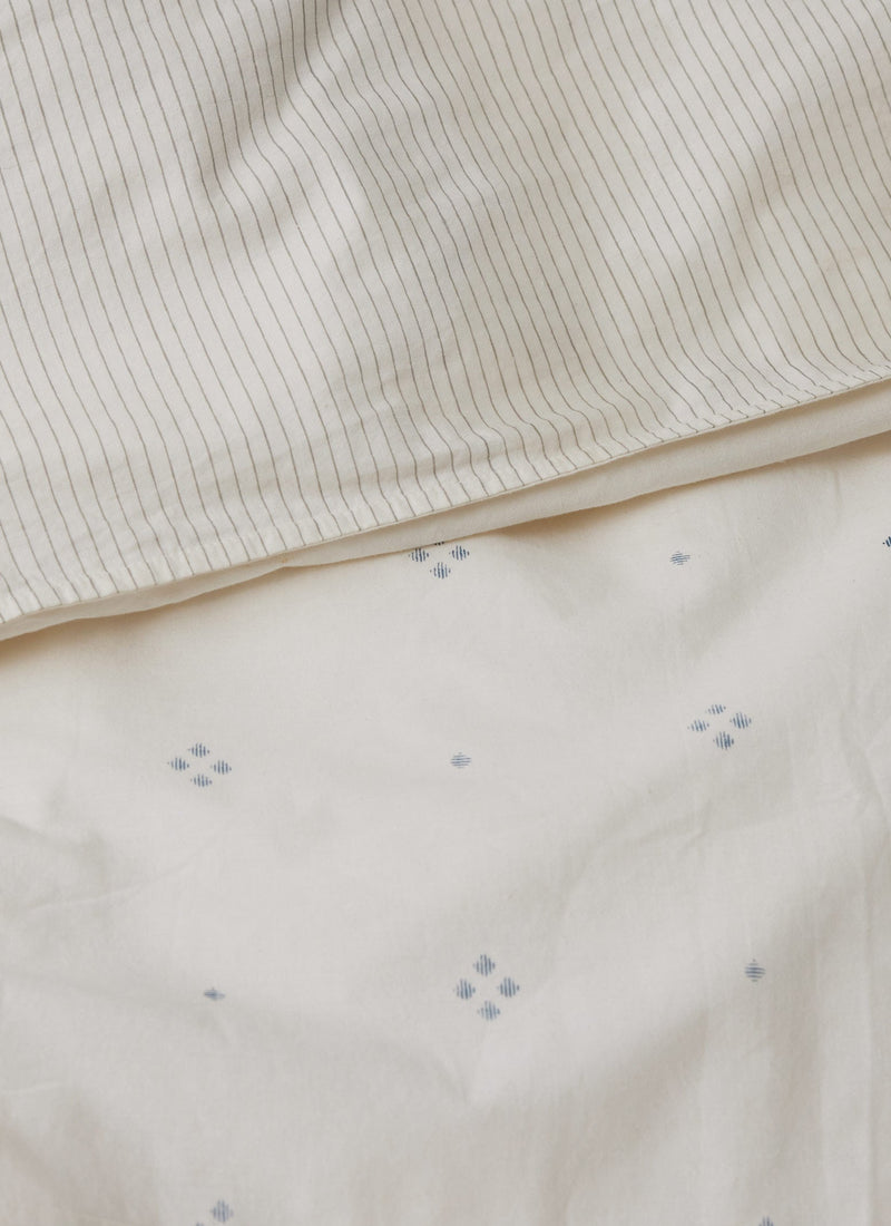 Rowan Print Cotton Poplin Duvet Cover | Ecru/Soft Blue