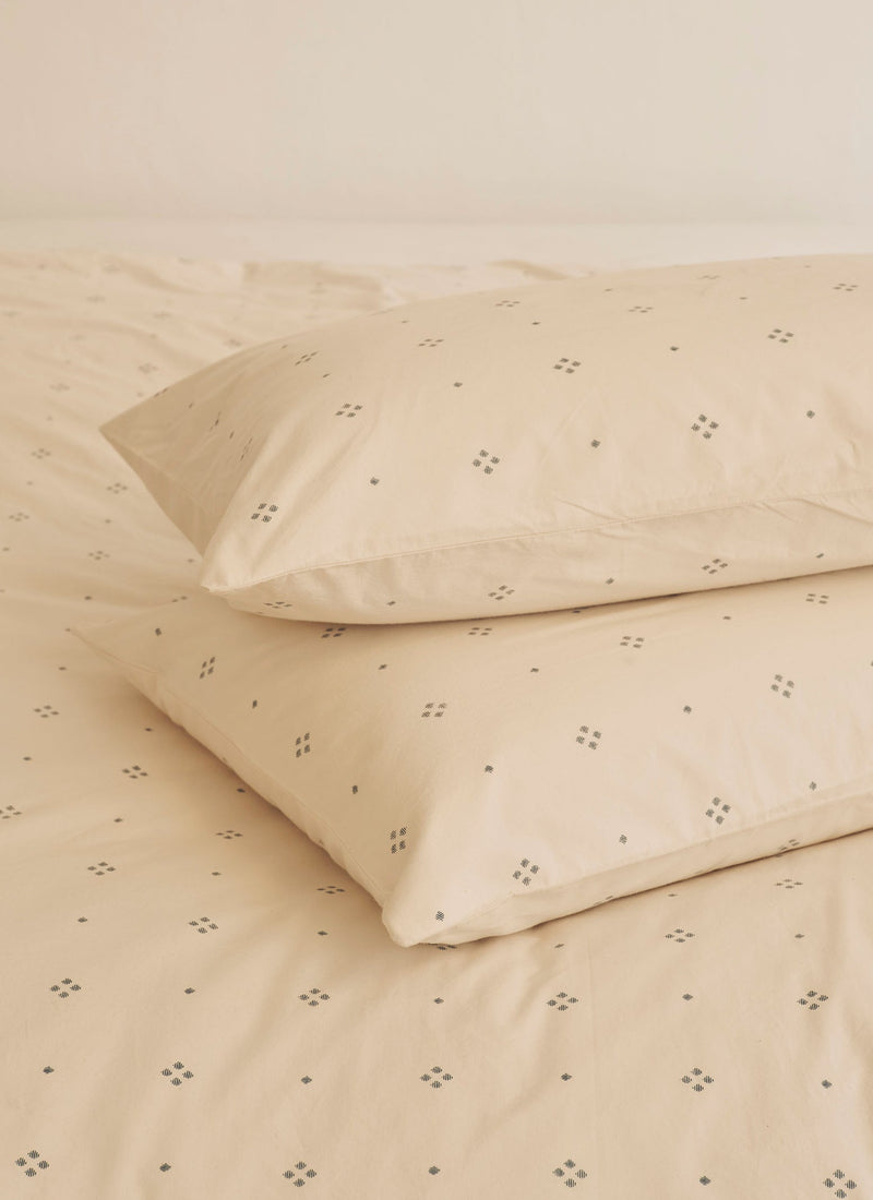 Rowan Print Cotton Poplin Housewife Pillowcase Set | Ecru/Soft Blue