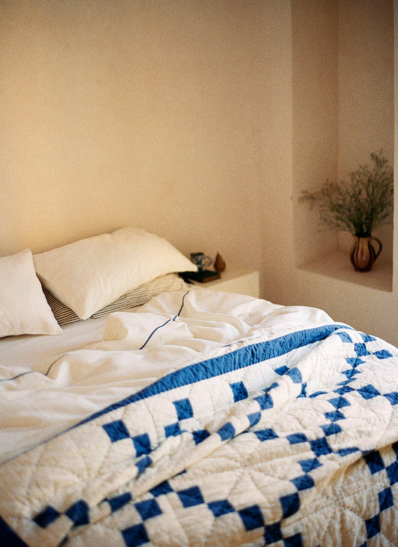 Bud Embroidered Housewife Pillowcase Set | Ivory/Delft Blue