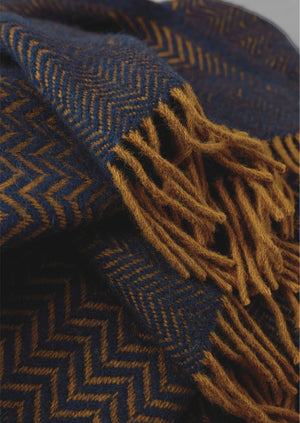 Zig Zag Wool Blanket | Navy/Caramel