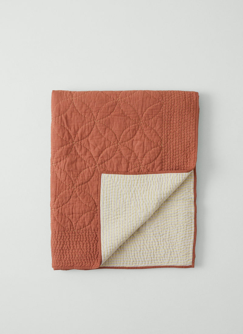 Sicily Stitch Lightweight Quilt | Blush/Lavender