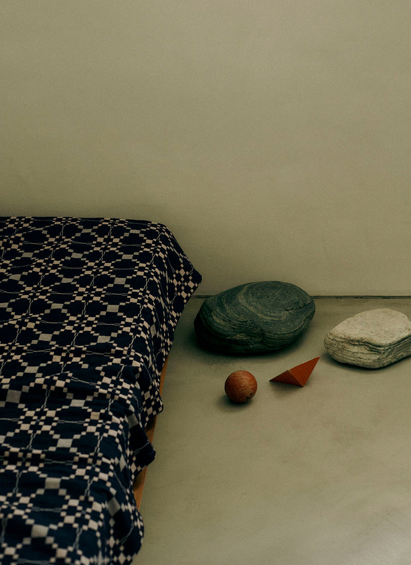Lattice Cloth Throw | Indigo