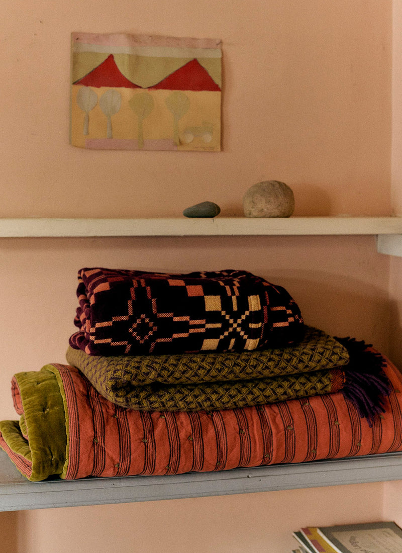 Melin Tregwynt Vintage Star Blanket | Plum/Spice