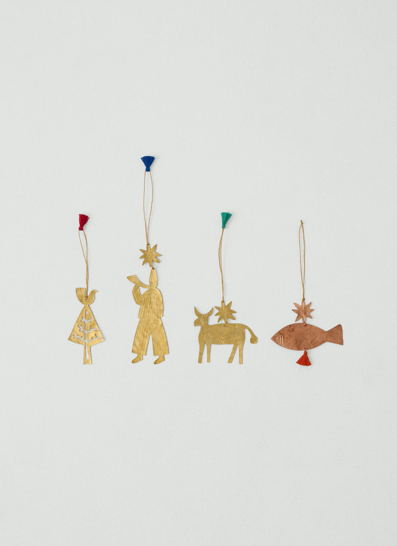 Hammered Metal Buffalo Decoration | Brass