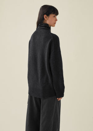 Roll Neck Wool Cashmere Sweater | Charcoal