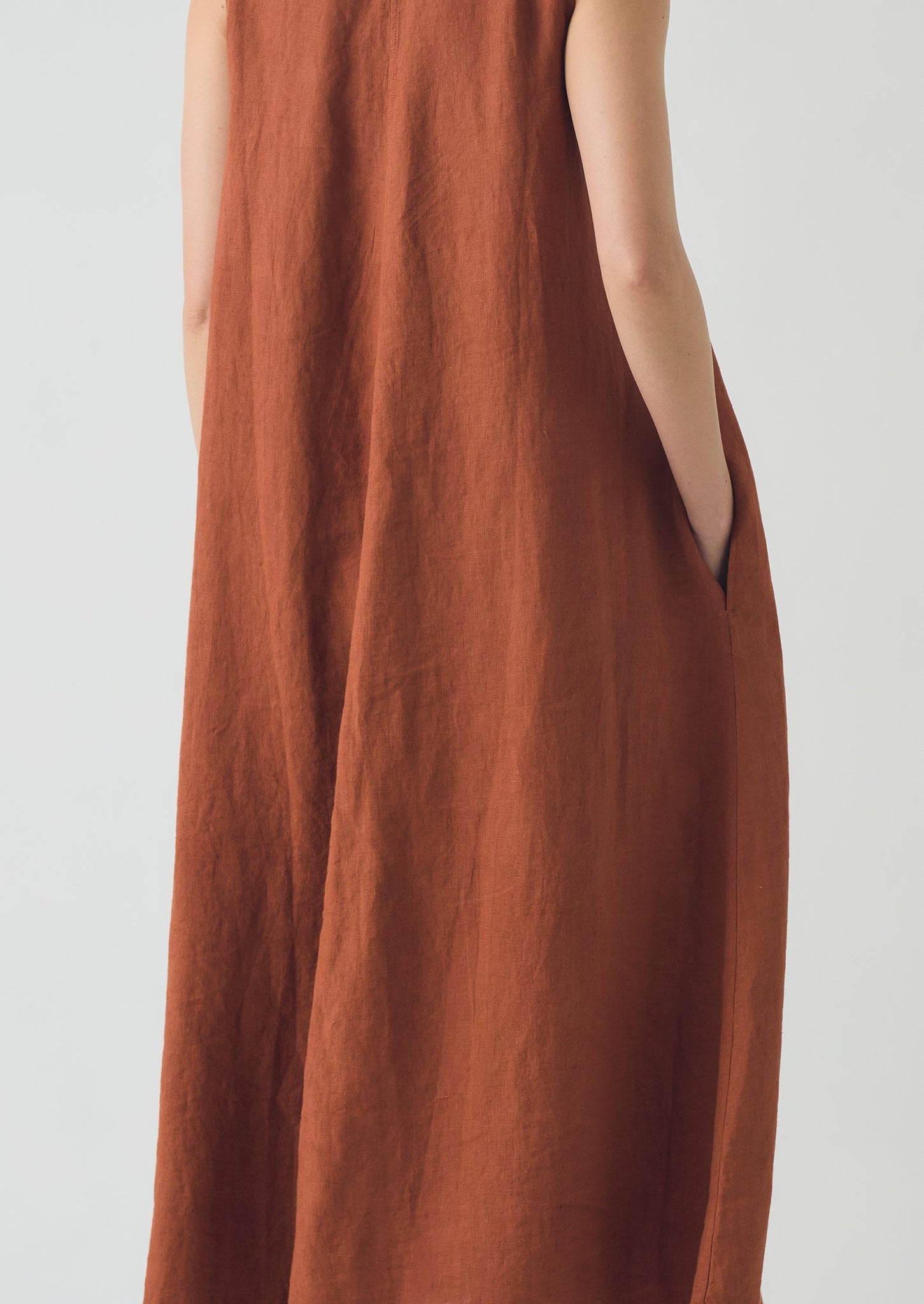 Garment Dyed Linen Sleeveless Dress | Burnt Sienna