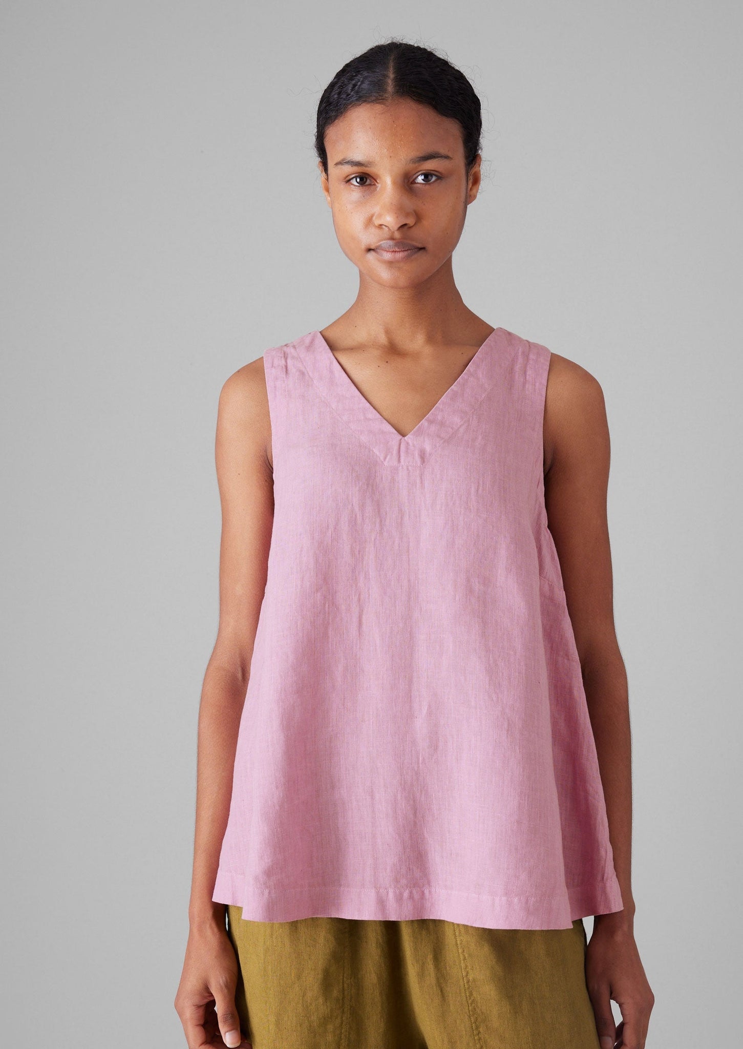 Garment Dyed Linen V-Neck Tank | Washed Berry