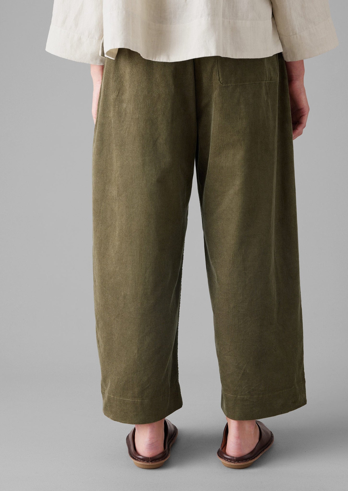 Organic Cord Barrel Leg Trousers | Pear