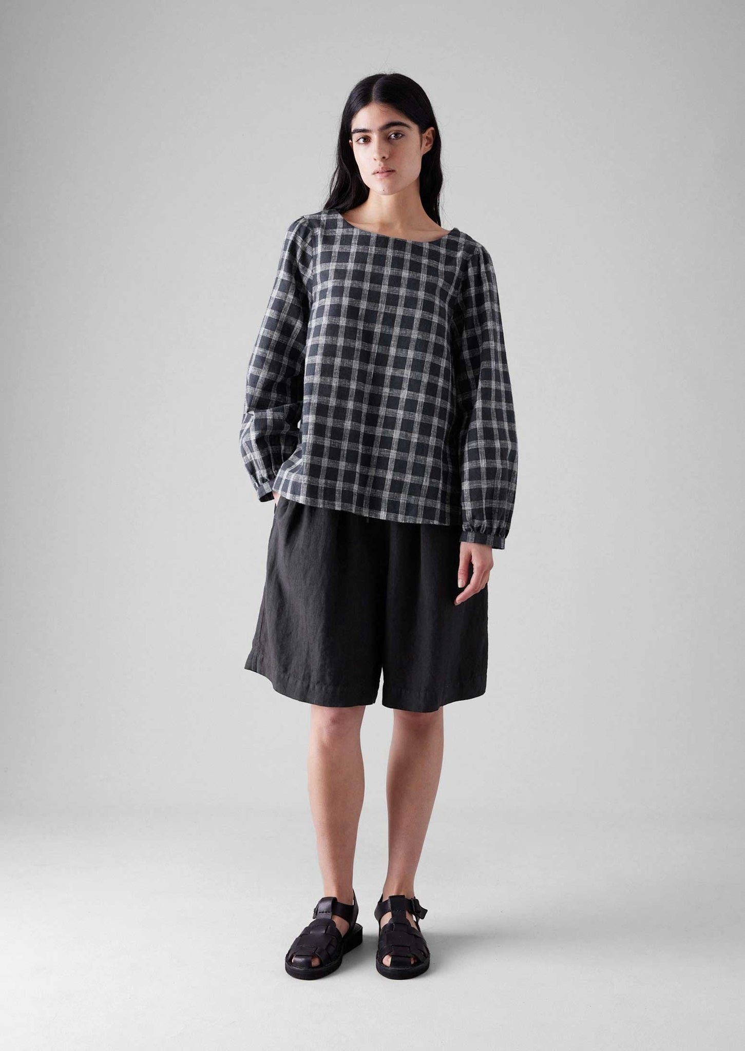 Garment Dyed Drawstring Shorts | Black Pepper