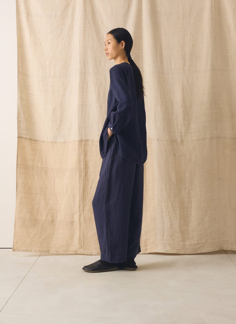 Garment Dyed Linen Barrel Leg Trousers | Blueberry