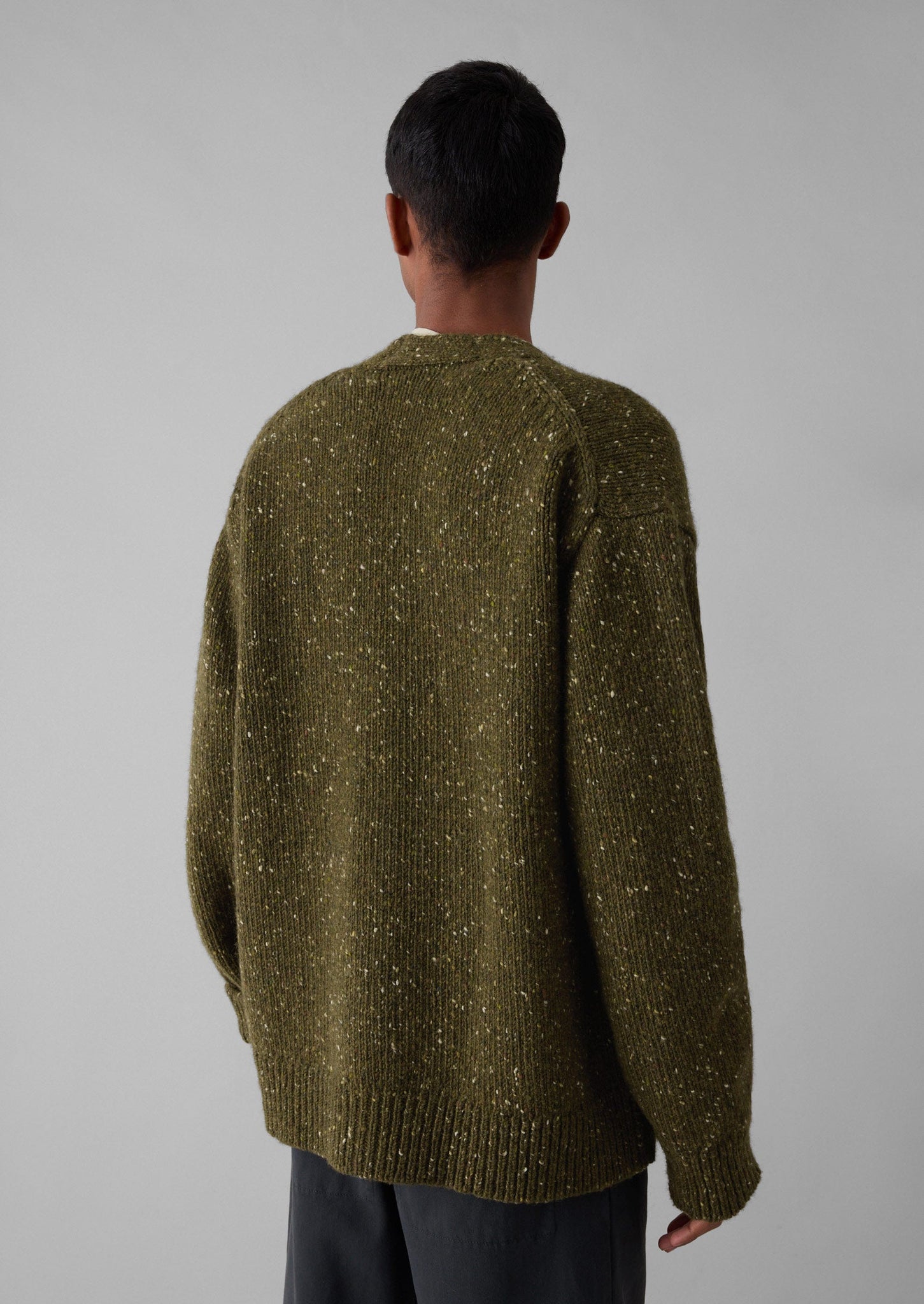 Donegal Wool V-Neck Cardigan | Olive