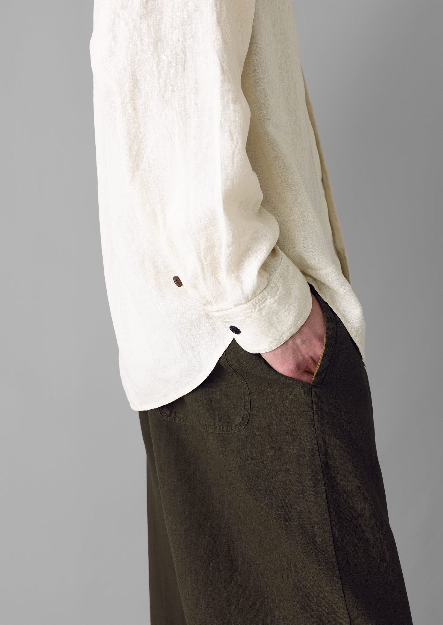 Alfie Garment Dyed Linen Trousers | Olive