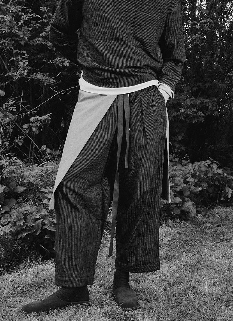 Fine Stripe Crinkle Cotton Pleated Trousers | Earth/Ecru