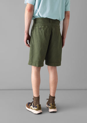 Double Pleat Cotton Linen Shorts | Pine Green