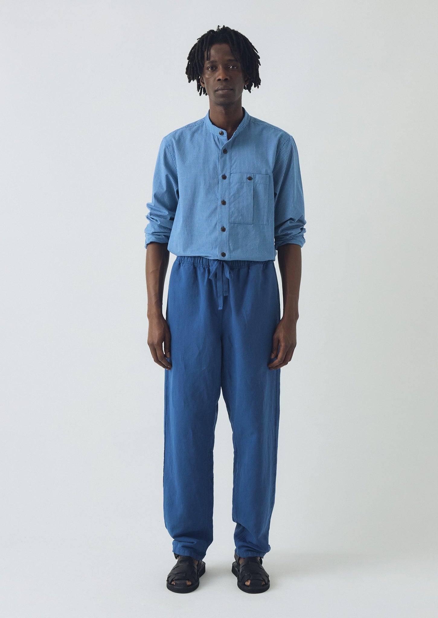 Alfie Garment Dyed Herringbone Trousers | Delft