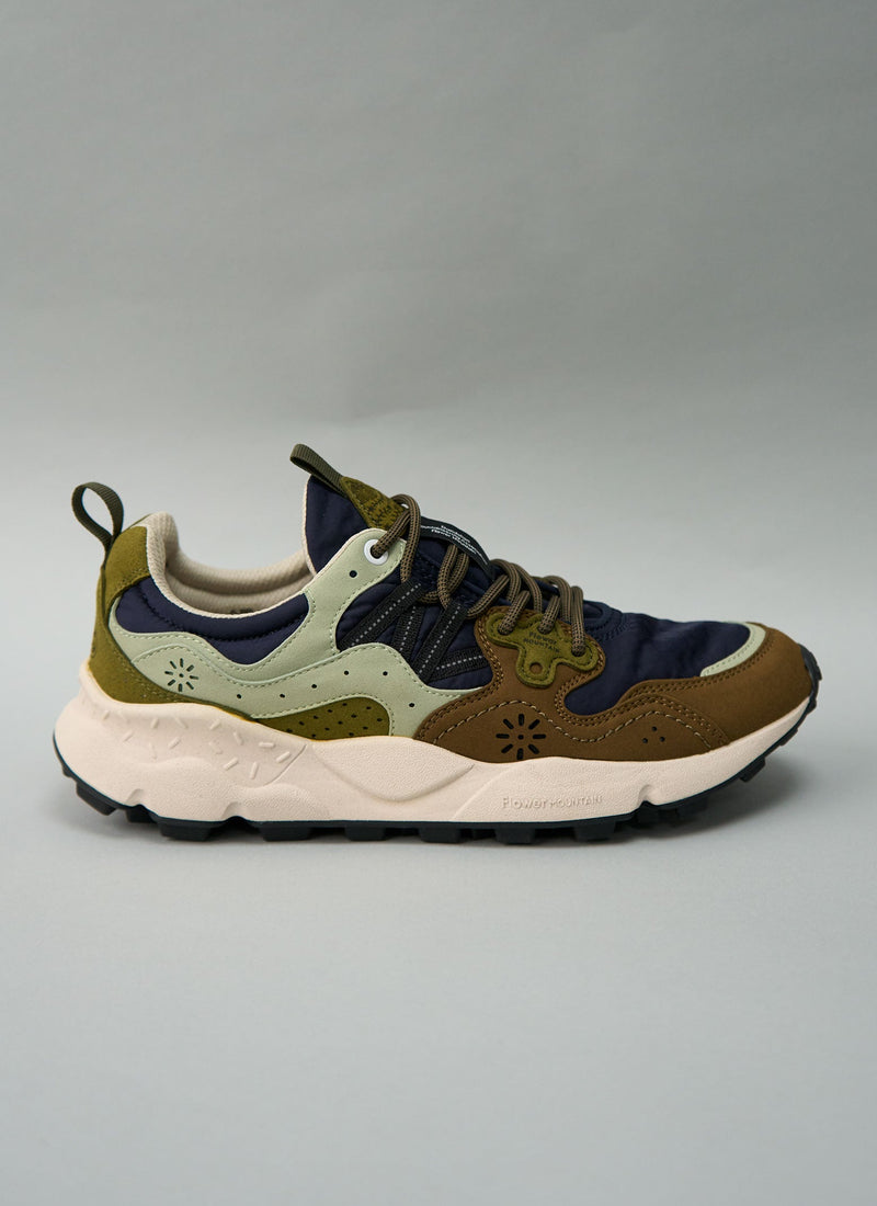 Reworn Flower Mountain Trainers Size 42 (759) | Multi