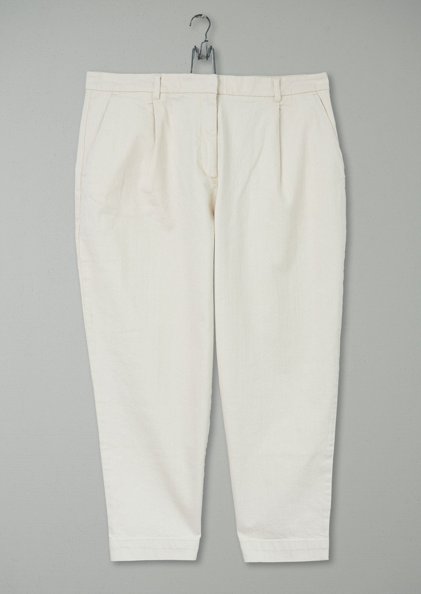 Reworn Pleat Front Trousers Size 18 (290) | Ecru