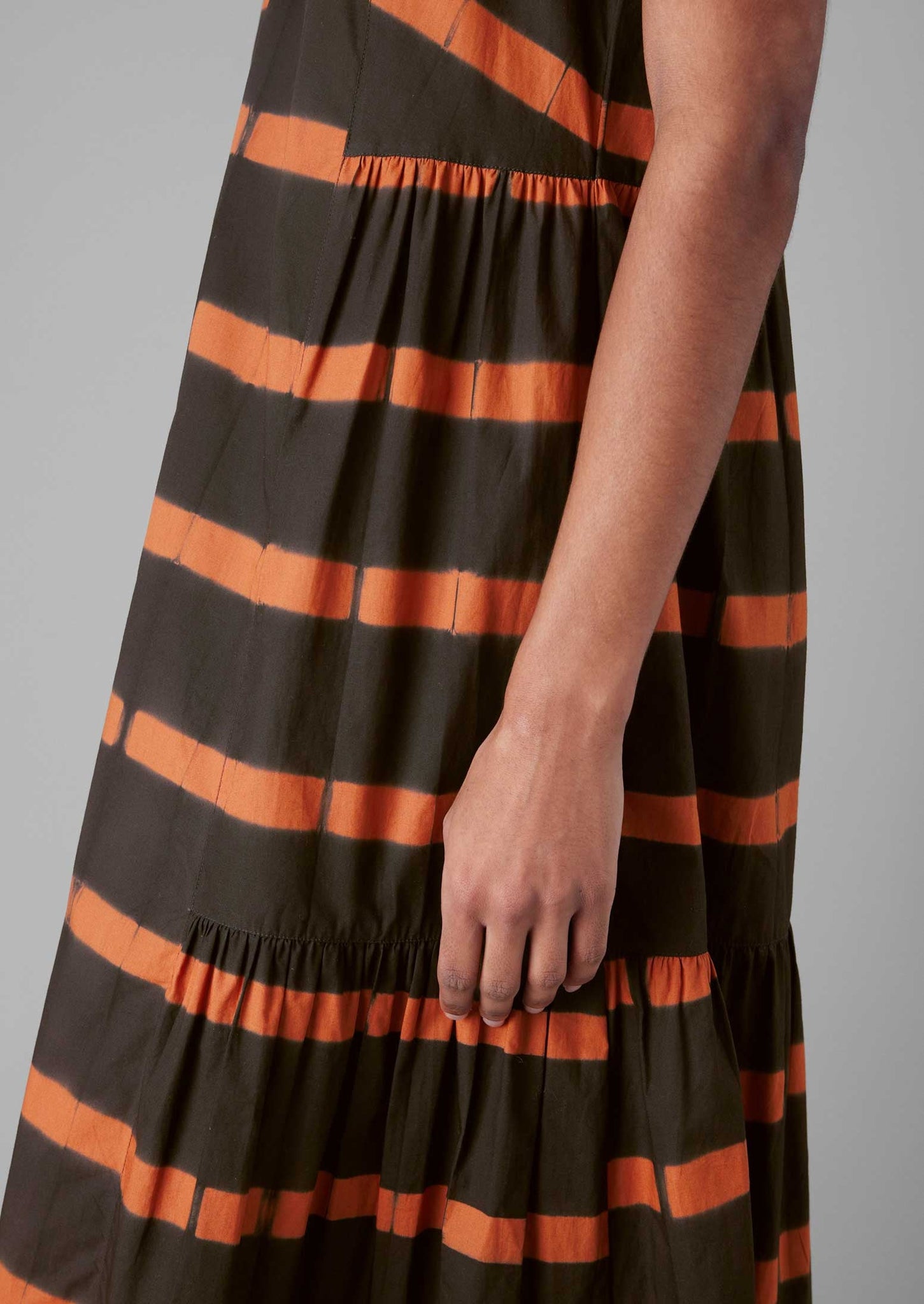 Stripe Clamp Dyed Cotton Dress | Brown