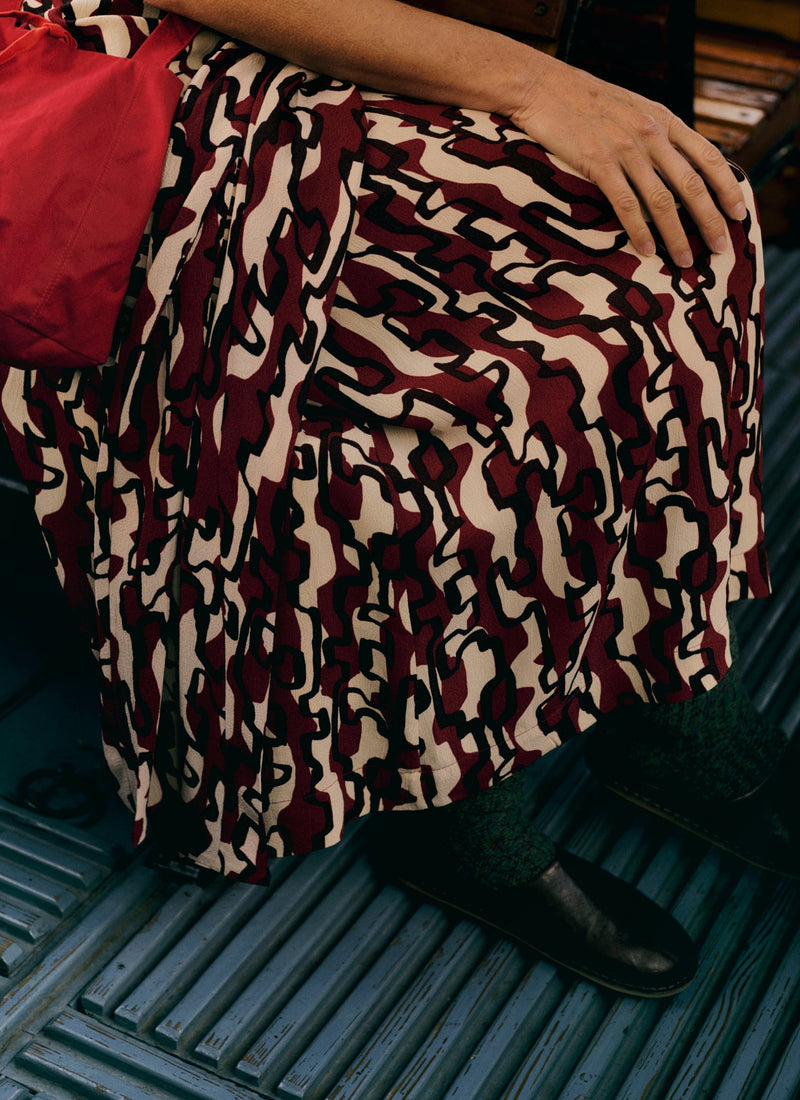 Ribbon Print Tie Dress | Ecru/Garnet