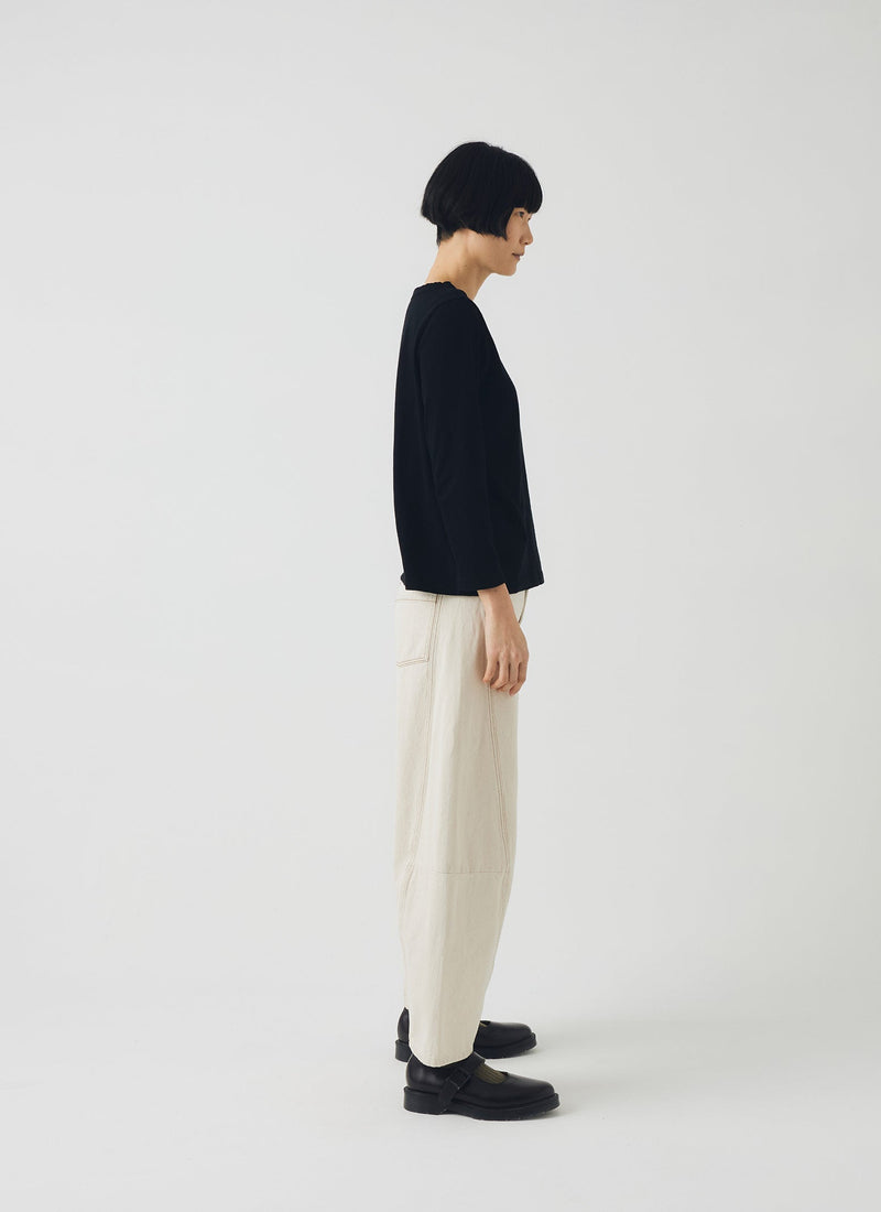 Lia Cotton Boat Neck Tee | Carbon Black