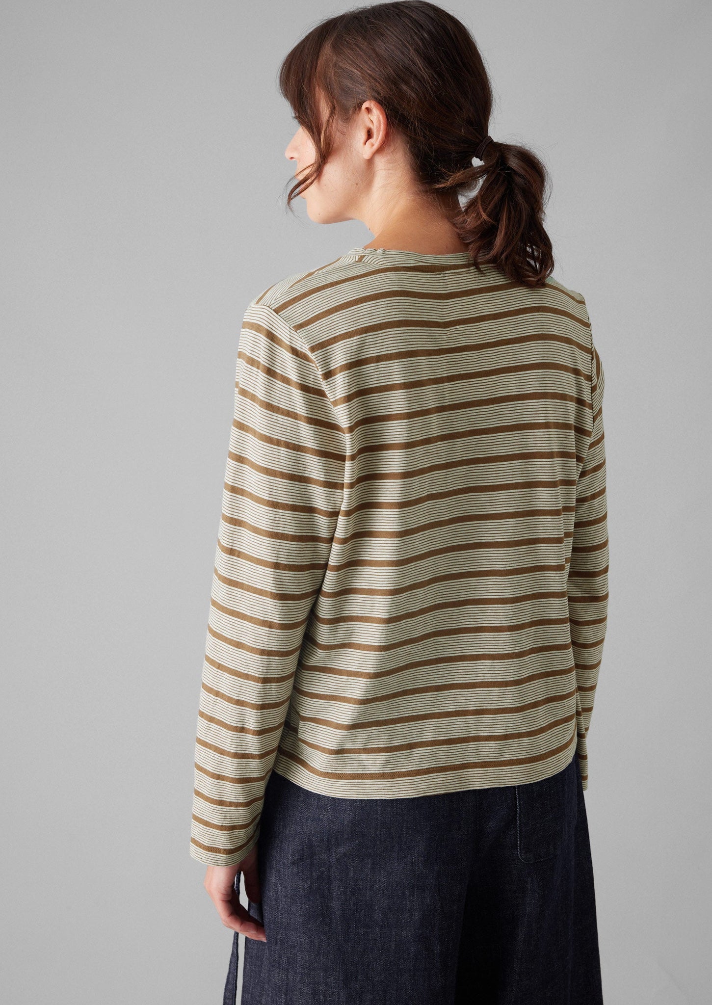 Stripe Crew Neck Tee | Ecru/Partridge