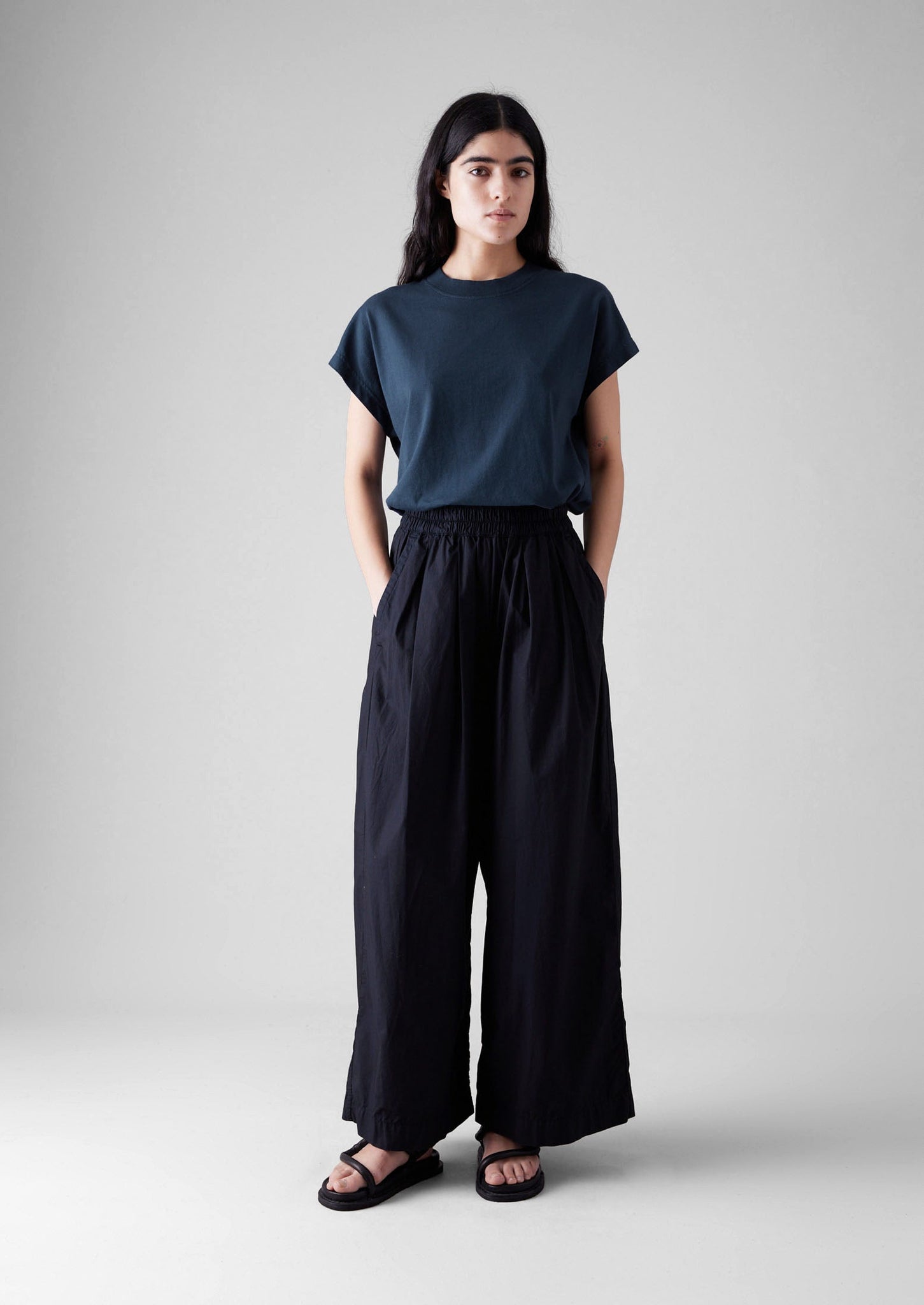 Rib Neck Sleeveless Tee | Raven Blue
