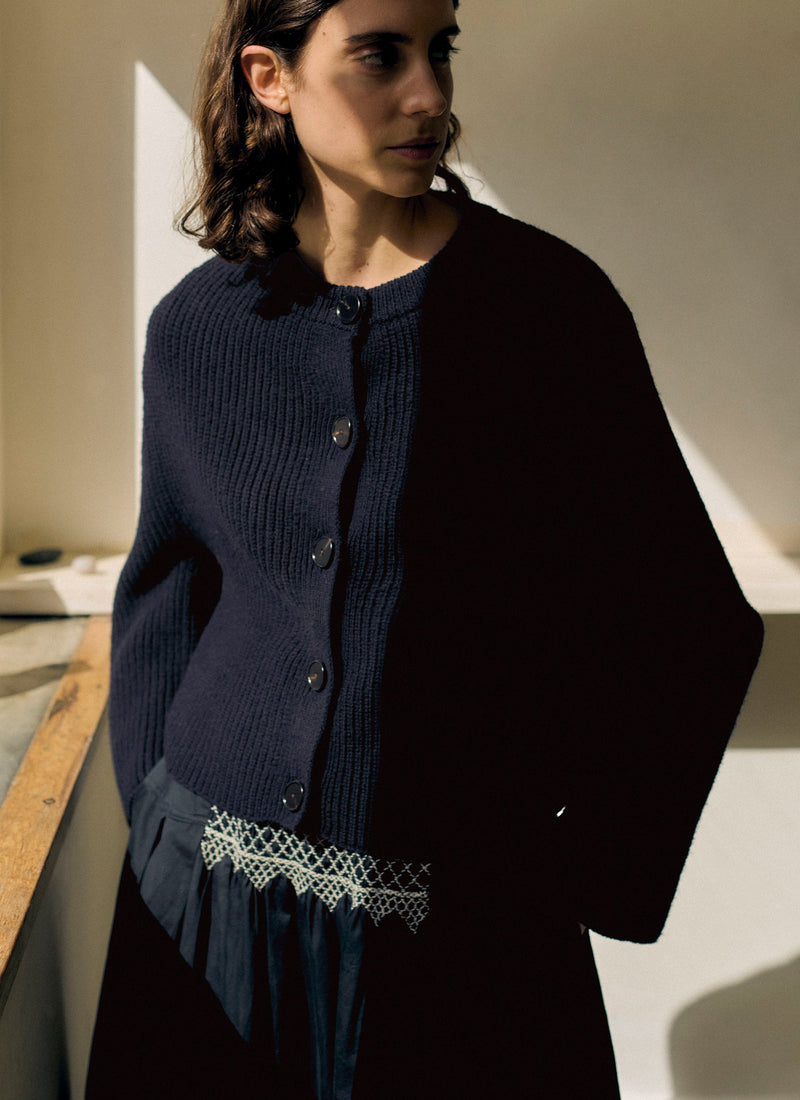 Ribbed Wool Rounded Cardigan | Dark Navy