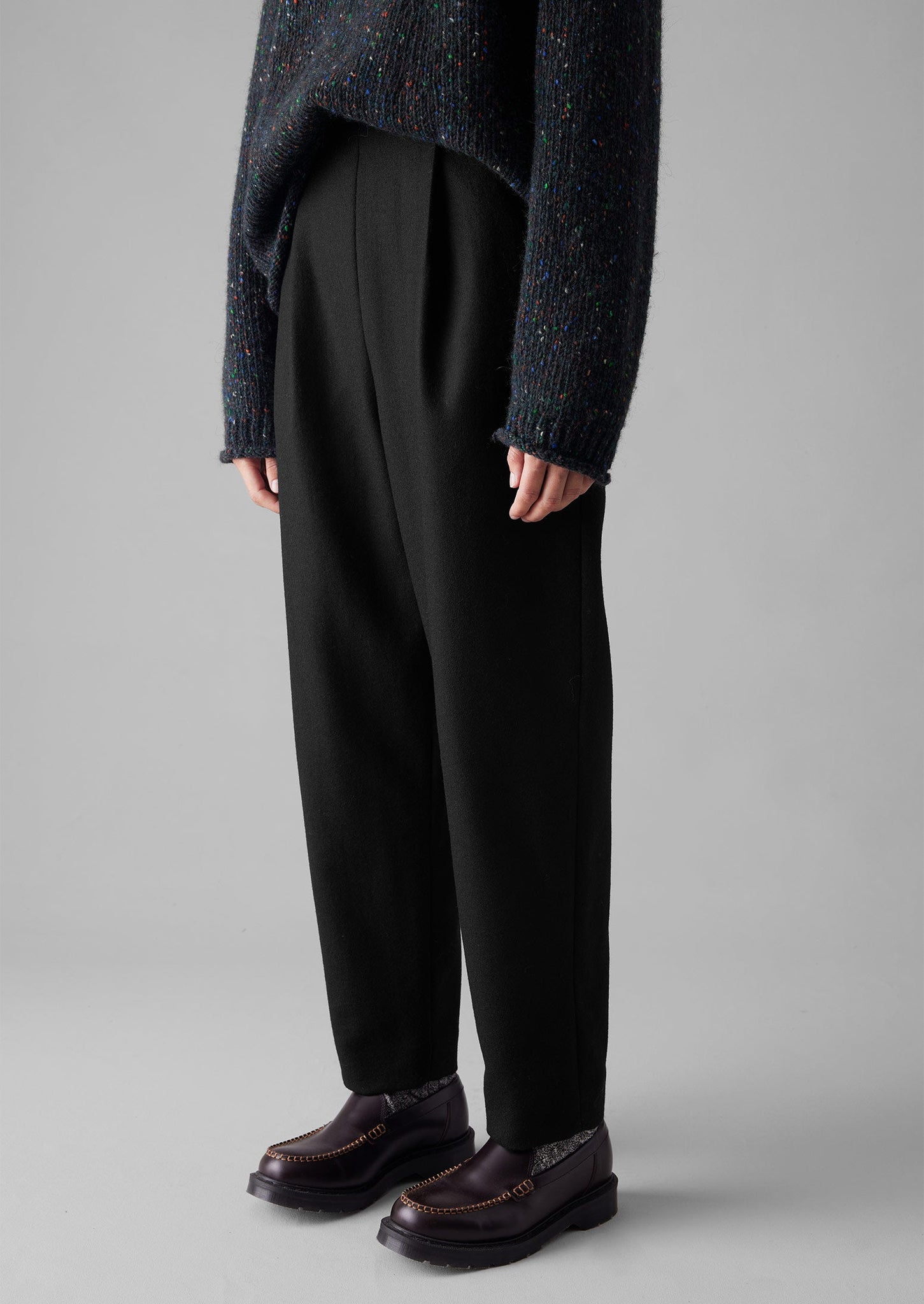 Wool Flannel Pleat Front Trousers | Black